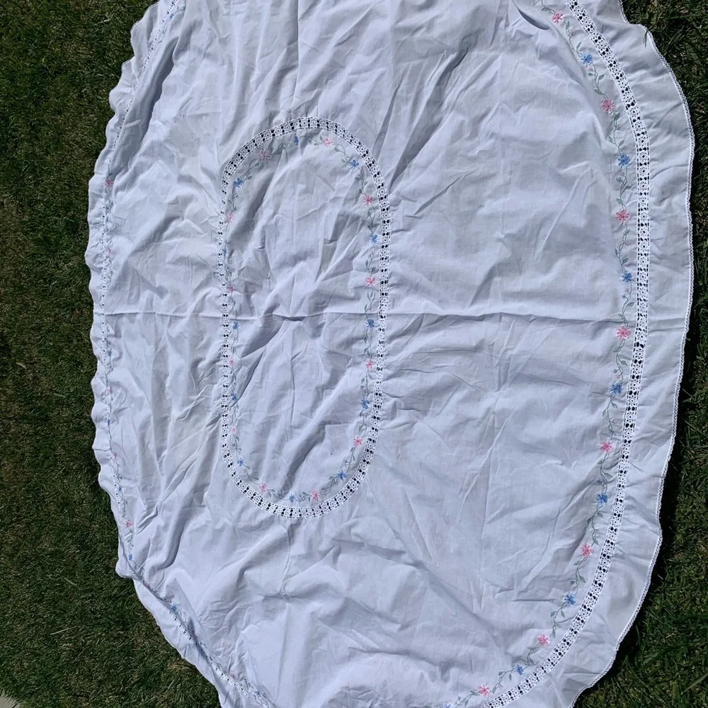 Table cloth